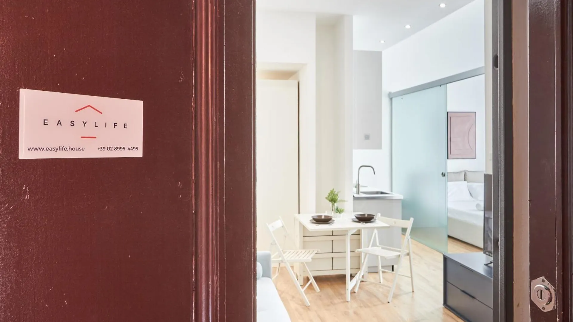 Spacious Flat Close To Fondazione Prada & Metro ميلان إيطاليا